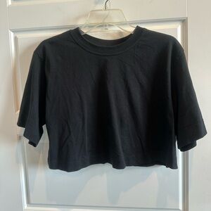 H&M Mama Crop T-Shirt